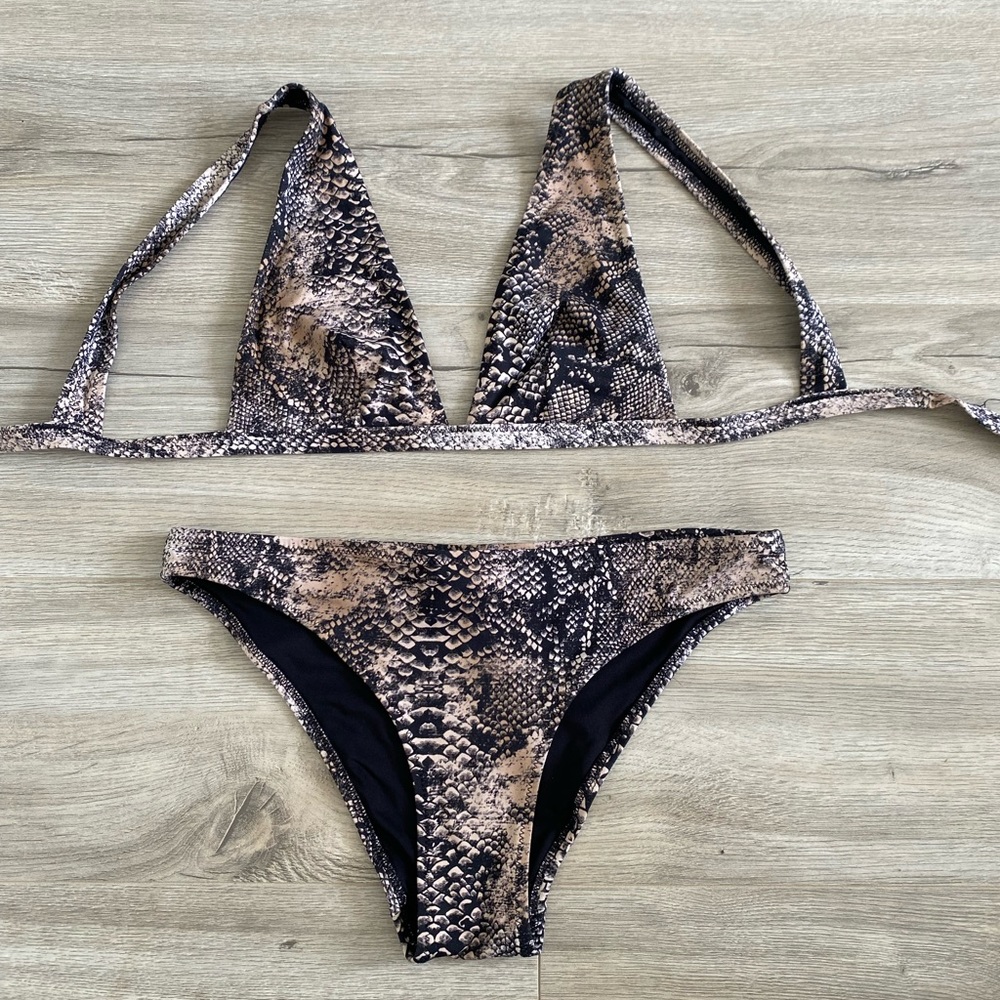 Undiz Bikini Animal Print Bathing Suit